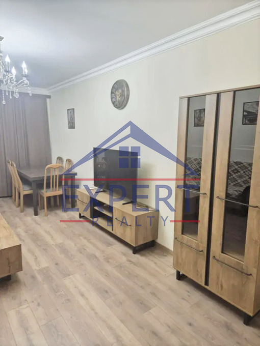 ԱՐԱԲԿԻՐ, ԳՅՈՒԼԲԵՆԿՅԱՆ ՓՈՂՈՑ, 3 ՍԵՆՅԱԿ