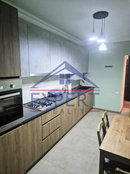 ԱՐԱԲԿԻՐ, ԳՅՈՒԼԲԵՆԿՅԱՆ ՓՈՂՈՑ, 3 ՍԵՆՅԱԿ