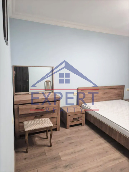 ԱՐԱԲԿԻՐ, ԳՅՈՒԼԲԵՆԿՅԱՆ ՓՈՂՈՑ, 3 ՍԵՆՅԱԿ