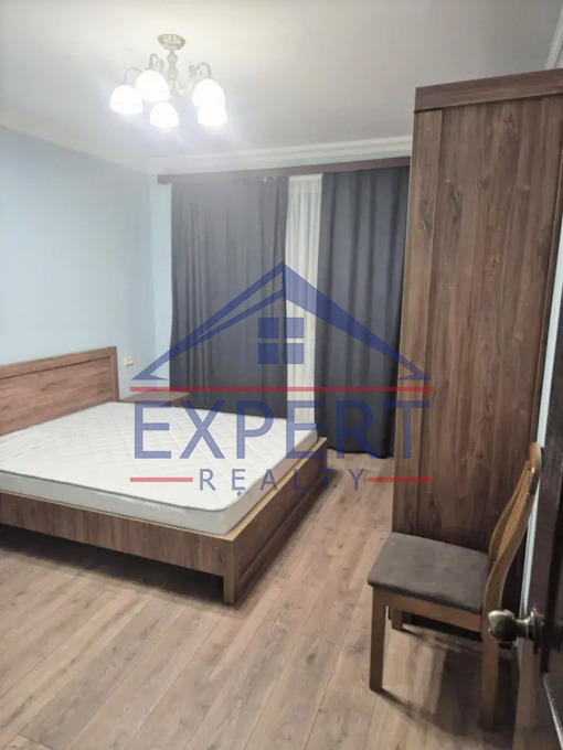 ԱՐԱԲԿԻՐ, ԳՅՈՒԼԲԵՆԿՅԱՆ ՓՈՂՈՑ, 3 ՍԵՆՅԱԿ