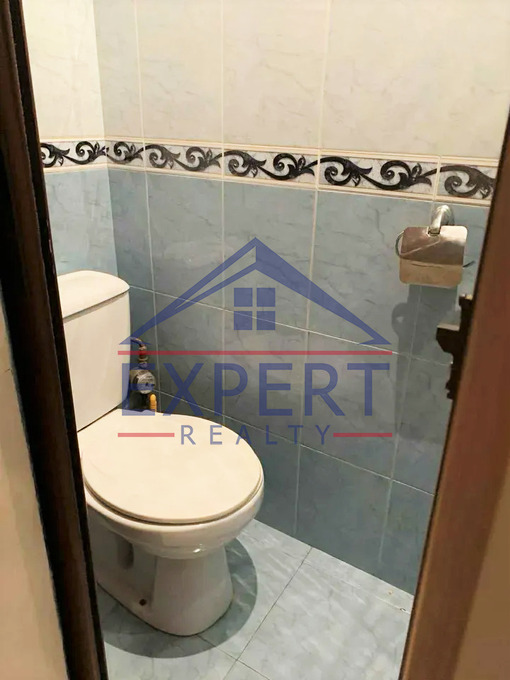 ԱՐԱԲԿԻՐ, ԿՈՄԻՏԱՍԻ ՊՈՂՈՏԱ, 3 ՍԵՆՅԱԿ