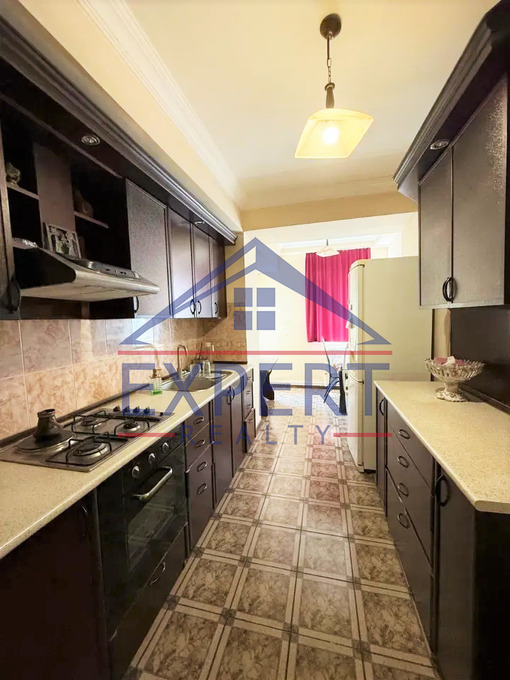 ԱՐԱԲԿԻՐ, ԱՎԵՏ ԱՎԵՏԻՍՅԱՆ ՓՈՂՈՑ, 3 ՍԵՆՅԱԿ