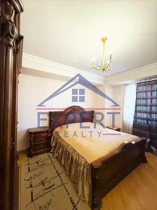 ԱՐԱԲԿԻՐ, ԱՎԵՏ ԱՎԵՏԻՍՅԱՆ ՓՈՂՈՑ, 3 ՍԵՆՅԱԿ