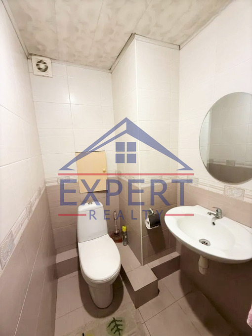 ԱՐԱԲԿԻՐ, ԱՎԵՏ ԱՎԵՏԻՍՅԱՆ ՓՈՂՈՑ, 3 ՍԵՆՅԱԿ