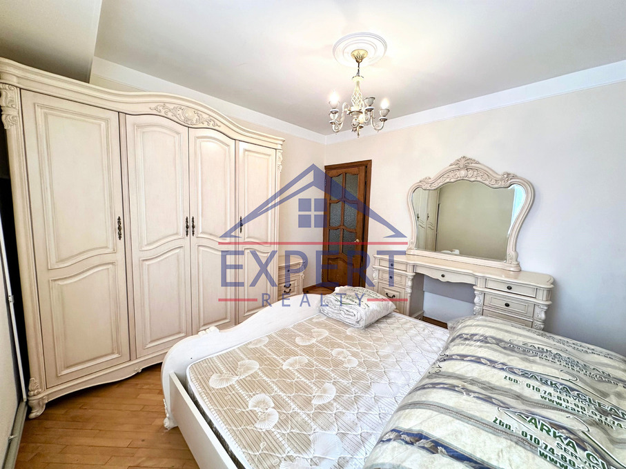 ԱՐԱԲԿԻՐ, ԿՈՄԻՏԱՍԻ ՊՈՂՈՏԱ, 4 ՍԵՆՅԱԿ