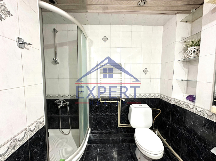 ԱՐԱԲԿԻՐ, ԿՈՄԻՏԱՍԻ ՊՈՂՈՏԱ, 4 ՍԵՆՅԱԿ