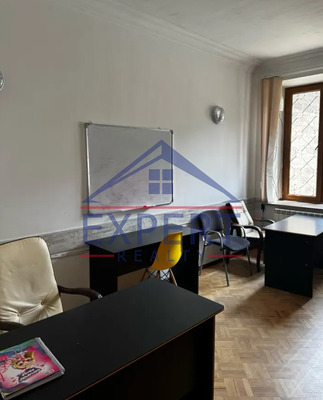 ԿԵՆՏՐՈՆ, ՍՊԵՆԴԻԱՐՅԱՆ ՓՈՂՈՑ 165ՔՄ