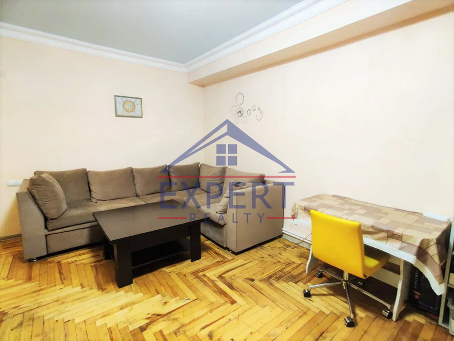 ԿԵՆՏՐՈՆ, ԲՐՅՈՒՍՈՎԻ ՓՈՂՈՑ, 4 ՍԵՆՅԱԿ