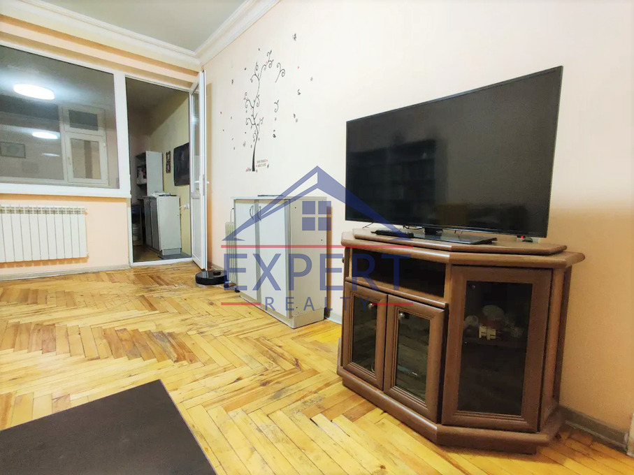 ԿԵՆՏՐՈՆ, ԲՐՅՈՒՍՈՎԻ ՓՈՂՈՑ, 4 ՍԵՆՅԱԿ