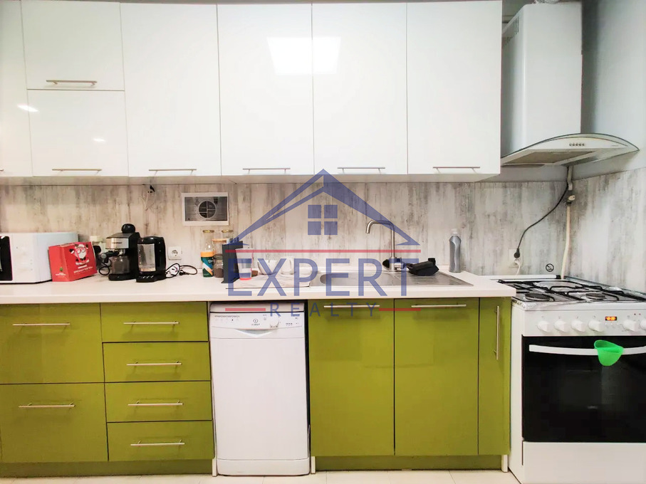 ԿԵՆՏՐՈՆ, ԲՐՅՈՒՍՈՎԻ ՓՈՂՈՑ, 4 ՍԵՆՅԱԿ