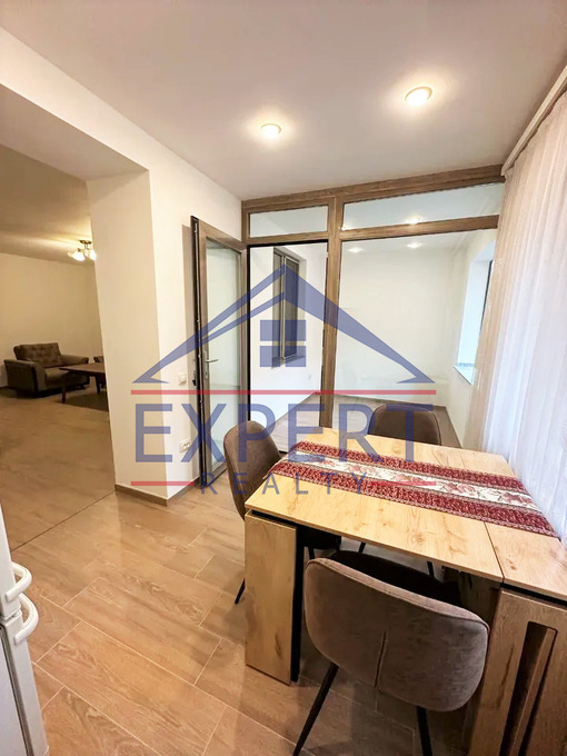 ԱՐԱԲԿԻՐ, ԱՐԱՄ ԽԱՉԱՏՐՅԱՆ ՓՈՂՈՑ, 3 ՍԵՆՅԱԿ