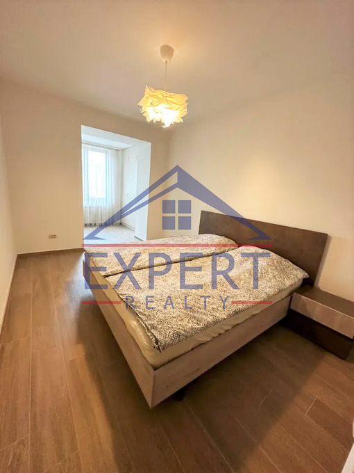 ԱՐԱԲԿԻՐ, ԱՐԱՄ ԽԱՉԱՏՐՅԱՆ ՓՈՂՈՑ, 3 ՍԵՆՅԱԿ