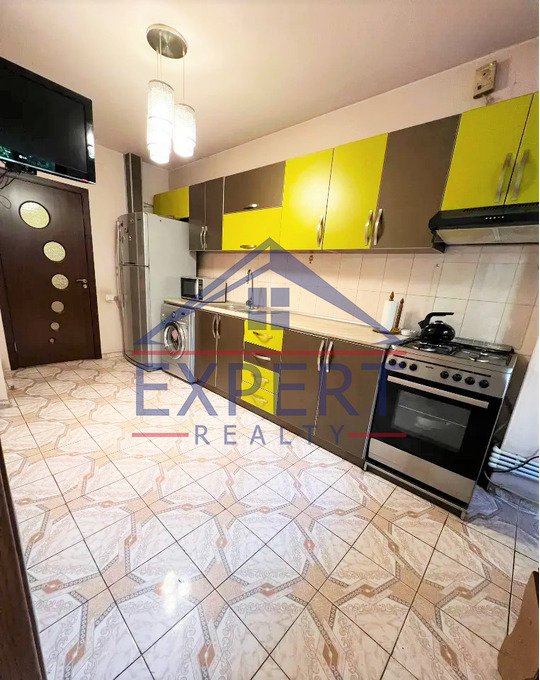 ԱՐԱԲԿԻՐ, ԱԴՈՆՑԻ ՓՈՂՈՑ, 3 ՍԵՆՅԱԿ