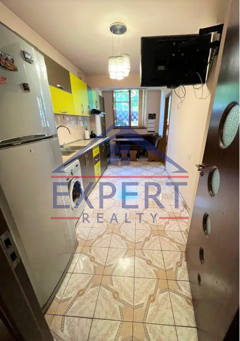 ԱՐԱԲԿԻՐ, ԱԴՈՆՑԻ ՓՈՂՈՑ, 3 ՍԵՆՅԱԿ