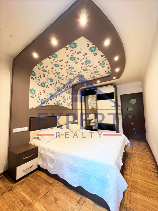 ԱՐԱԲԿԻՐ, ԱԴՈՆՑԻ ՓՈՂՈՑ, 3 ՍԵՆՅԱԿ