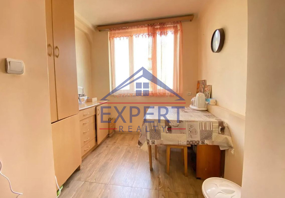 ՔԱՆԱՔԵՌ ԶԵՅԹՈՒՆ,  ՈՒԼՆԵՑԻ  ՓՈՂՈՑ  3 ՍԵՆՅԱԿ