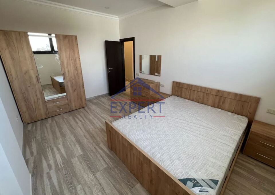 ԿԵՆՏՐՈՆ, ԳՐԻԳՈՐ ԼՈՒՍԱՎՈՐԻՉ ՓՈՂՈՑ, 3 ՍԵՆՅԱԿ