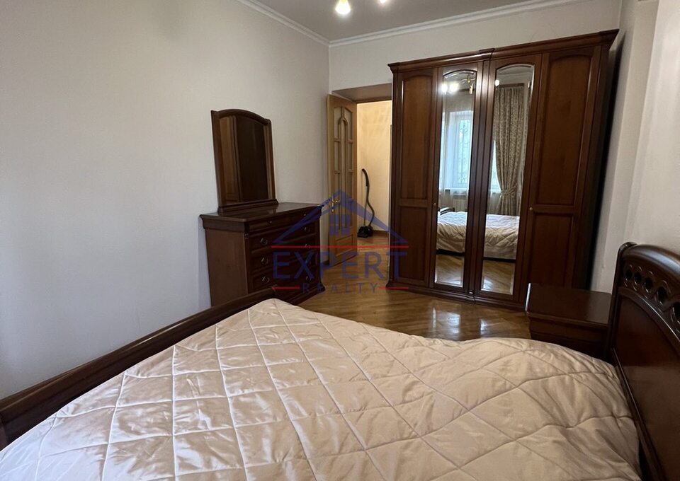 ԱՐԱԲԿԻՐ, ՏՈՒԼԲՈՒԽԻՆԻ ՓՈՂՈՑ 3 ՍԵՆՅԱԿ
