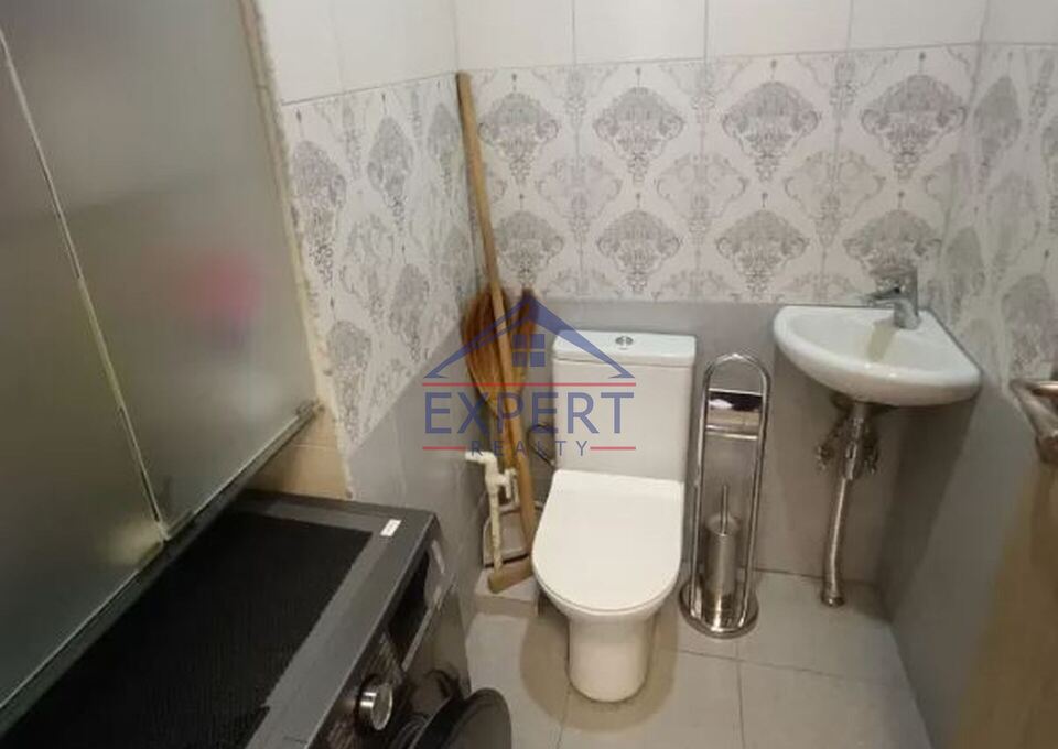 ԿԵՆՏՐՈՆ, ԱՐԳԻՇՏԻ ՓՈՂՈՑ, 4 ՍԵՆՅԱԿ