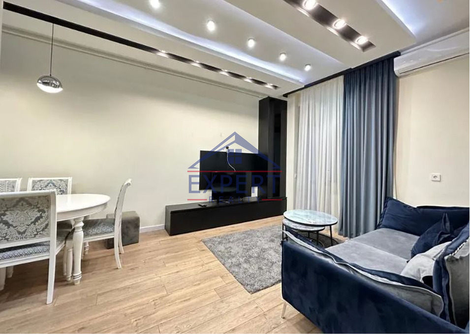 ԱՐԱԲԿԻՐ, ԳՐԻԲՈՅԵԴՈՎԻ ՓՈՂՈՑ, 3 ՍԵՆՅԱԿ