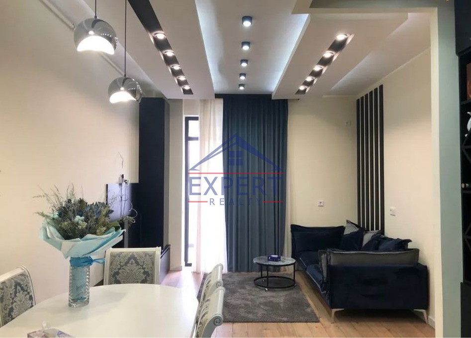 ԱՐԱԲԿԻՐ, ԳՐԻԲՈՅԵԴՈՎԻ ՓՈՂՈՑ, 3 ՍԵՆՅԱԿ