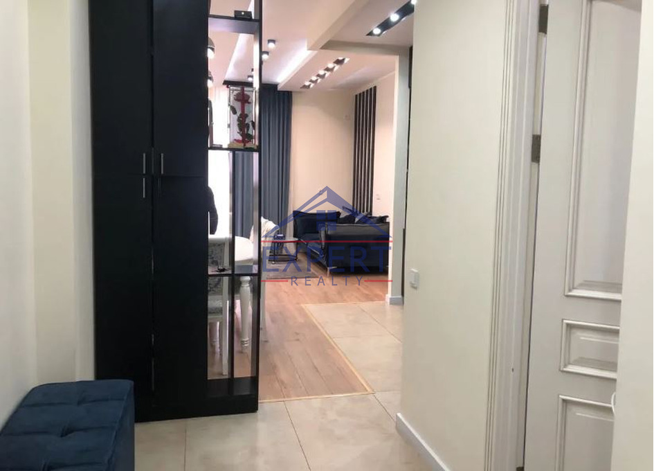 ԱՐԱԲԿԻՐ, ԳՐԻԲՈՅԵԴՈՎԻ ՓՈՂՈՑ, 3 ՍԵՆՅԱԿ