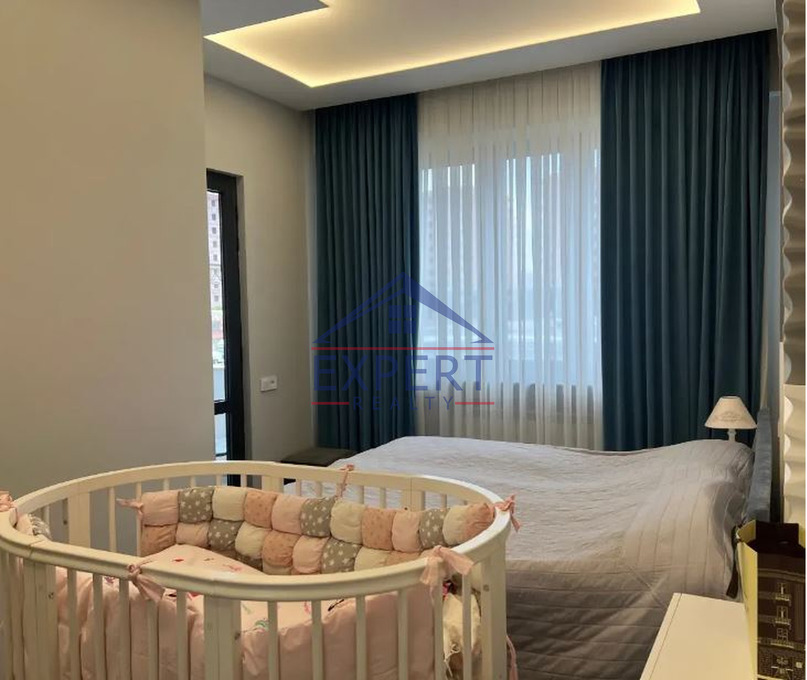 ԱՐԱԲԿԻՐ, ԳՐԻԲՈՅԵԴՈՎԻ ՓՈՂՈՑ, 3 ՍԵՆՅԱԿ