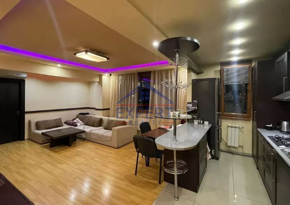 ԿԵՆՏՐՈՆ, ՏԻԳՐԱՆ ՄԵԾ ՊՈՂՈՏԱ, 2 ՍԵՆՅԱԿ