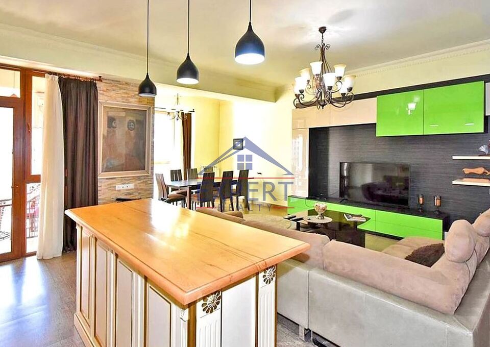 ԿԵՆՏՐՈՆ ԱՐԱՄԻ ՓՈՂՈՑ  3 ՍԵՆՅԱԿ