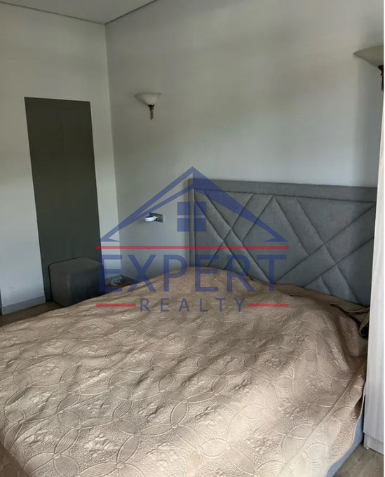 ԿԵՆՏՐՈՆ ԵՂԻՇԵ ՉԱՐԵՆՑ  3 ՍԵՆՅԱԿ