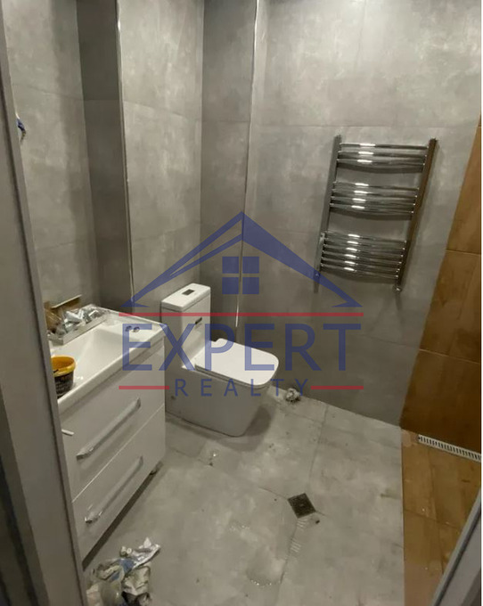 ԿԵՆՏՐՈՆ ԵՂԻՇԵ ՉԱՐԵՆՑ  3 ՍԵՆՅԱԿ