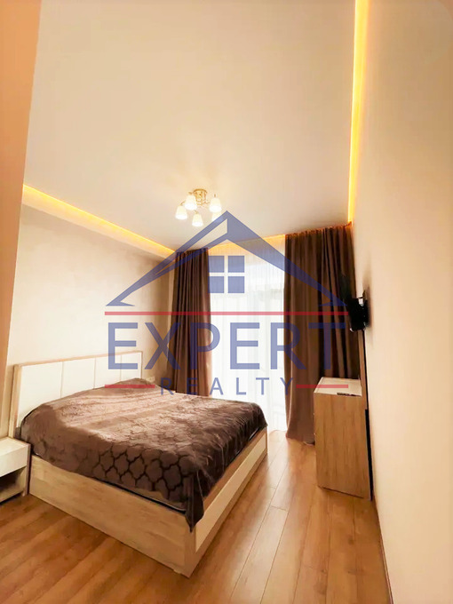 ԴԱՎԹԱՇԵՆ, ՏԻԳՐԱՆ ՊԵՏՐՈՍՅԱՆ ՓՈՂՈՑ, 2 ՍԵՆՅԱԿ