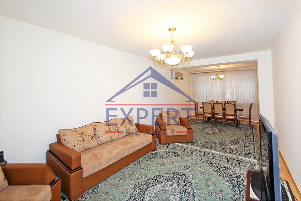 ԿԵՆՏՐՈՆ, ՄԱՇՏՈՑԻ ՊՈՂՈՏԱ, 3 ՍԵՆՅԱԿ