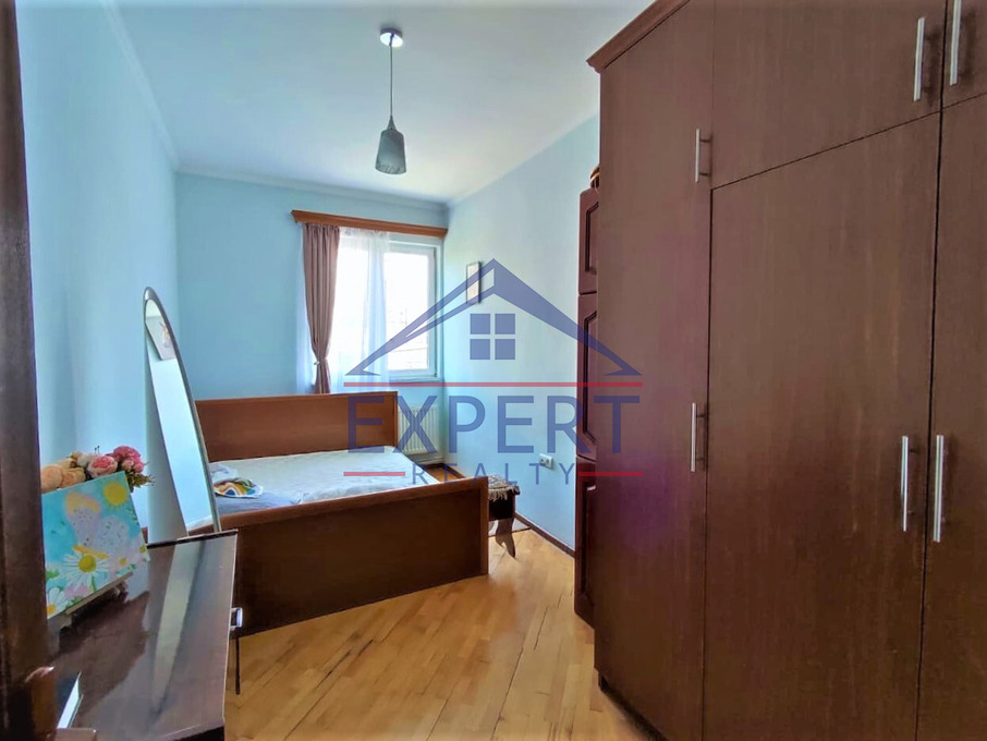 ՔԱՆԱՔԵՌ-ԶԵՅԹՈՒՆ, ԶԱՔԱՐԻԱ ՔԱՆԱՔԵՌՑՈՒ ՓՈՂՈՑ, 5 ՍԵՆՅԱԿ