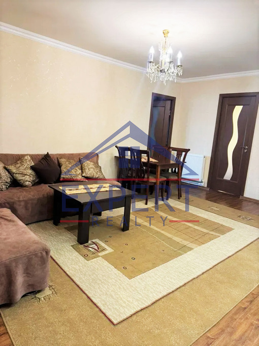 ԱՐԱԲԿԻՐ, ԿՈՄԻՏԱՍԻ ՊՈՂՈՏԱ, 3 ՍԵՆՅԱԿ
