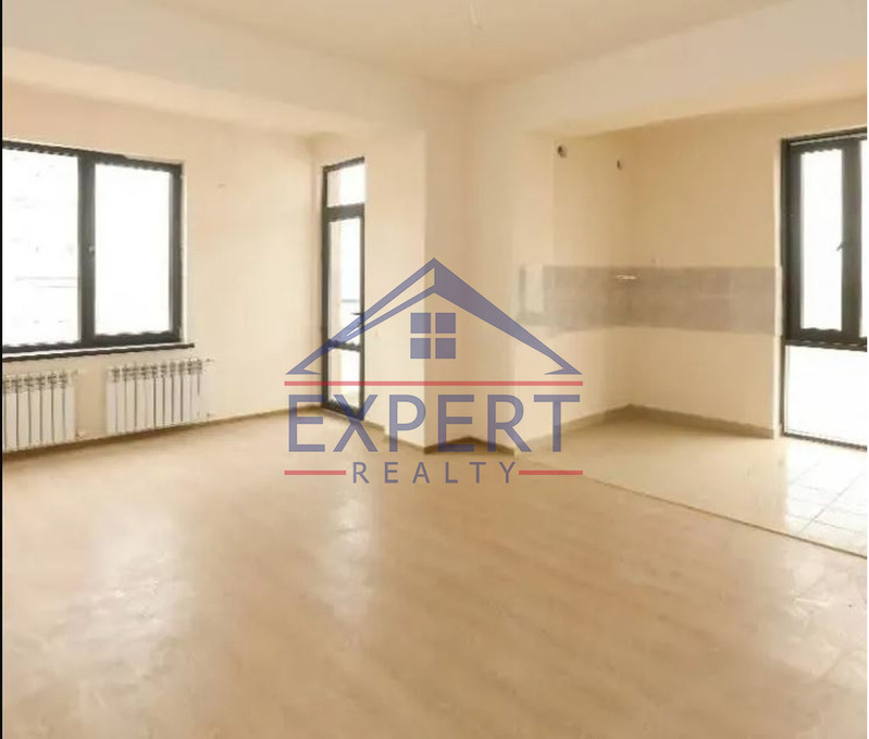 ԱՐԱԲԿԻՐ, ԱԴՈՆՑԻ ՓՈՂՈՑ, 4 ՍԵՆՅԱԿ