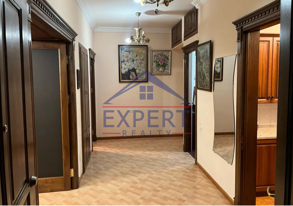 ԿԵՆՏՐՈՆ, ԻՍԱՀԱԿՅԱՆ ՓՈՂՈՑ, 3 ՍԵՆՅԱԿ