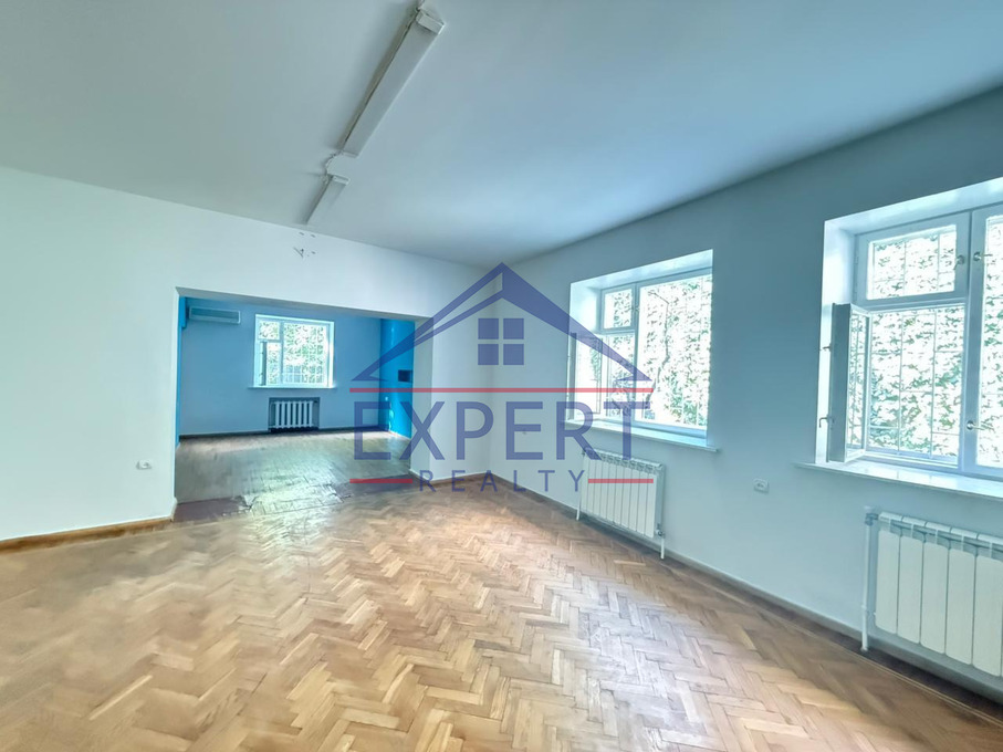 ԿԵՆՏՐՈՆ, ԹՈՒՄԱՆՅԱՆ ՓՈՂՈՑ, 135ՔՄ