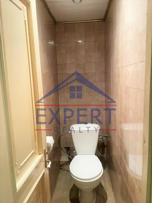 ԿԵՆՏՐՈՆ, ՏԵՐՅԱՆԻ ՓՈՂՈՑ, 2 ՍԵՆՅԱԿ