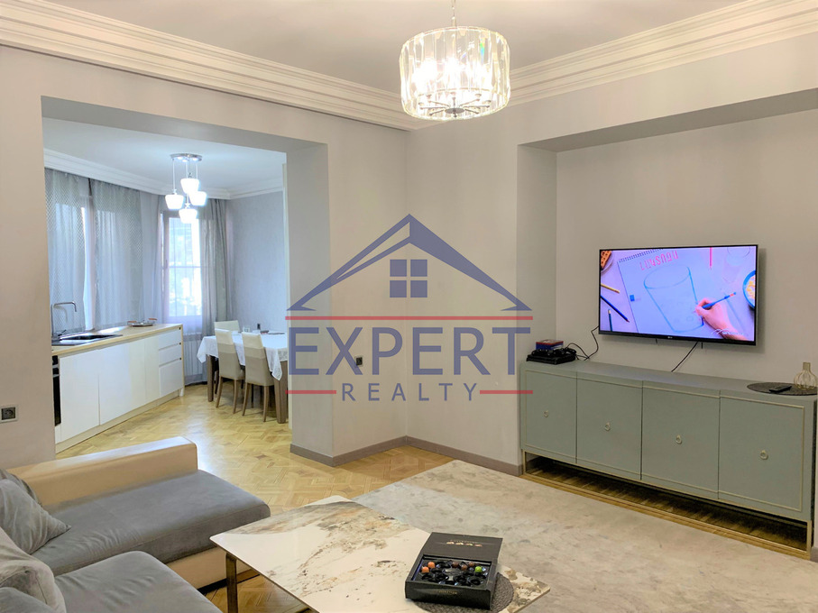 ԿԵՆՏՐՈՆ, ՍԱՅԱԹ ՆՈՎԱ ՊՈՂՈՏԱ, 4 ՍԵՆՅԱԿ