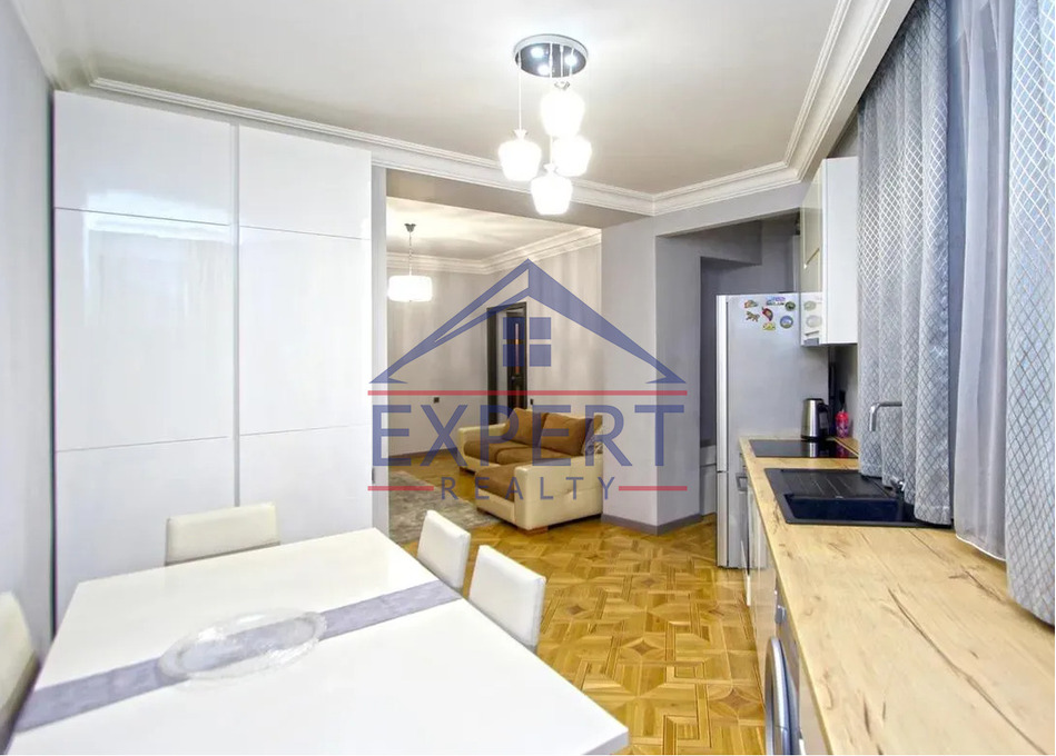 ԿԵՆՏՐՈՆ, ՍԱՅԱԹ ՆՈՎԱ ՊՈՂՈՏԱ, 4 ՍԵՆՅԱԿ