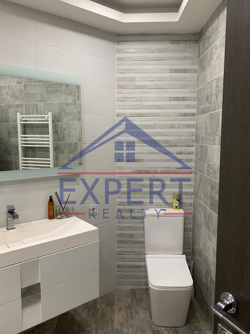 ԿԵՆՏՐՈՆ, ՍԱՅԱԹ ՆՈՎԱ ՊՈՂՈՏԱ, 4 ՍԵՆՅԱԿ