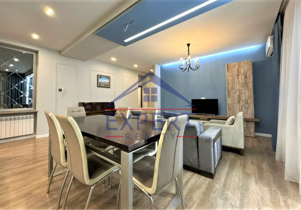 ԿԵՆՏՐՈՆ, ՄԱՇՏՈՑԻ ՊՈՂՈՏԱ, 3 ՍԵՆՅԱԿ