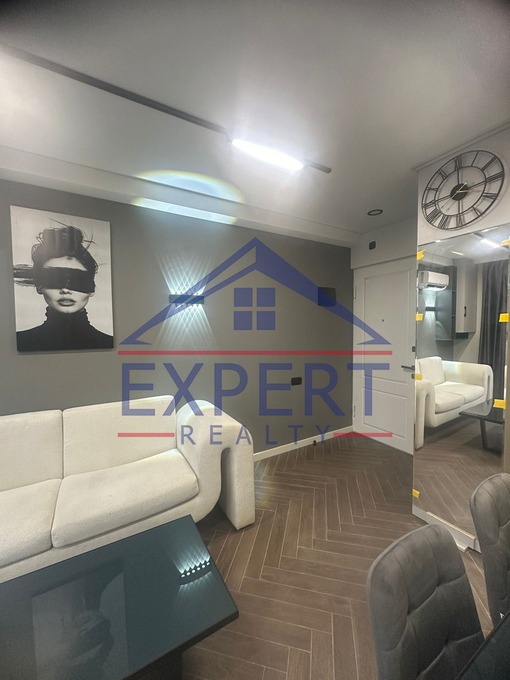 ԿԵՆՏՐՈՆ, ՓԱՐՊԵՑՈՒ ՓՈՂՈՑ, 2 ՍԵՆՅԱԿ