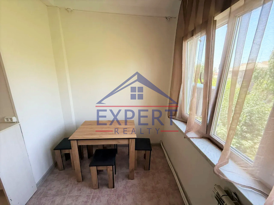 ԱՐԱԲԿԻՐ, ՀՐԱՉՅԱ ՔՈՉԱՐ ՓՈՂՈՑ, 3 ՍԵՆՅԱԿ