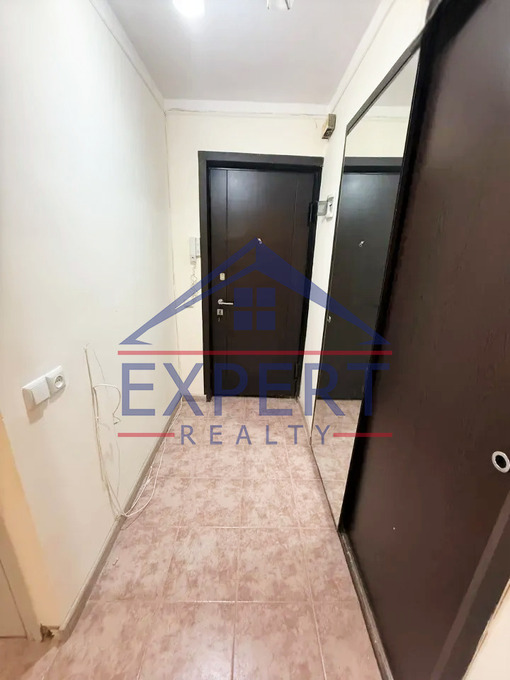 ԱՐԱԲԿԻՐ, ՀՐԱՉՅԱ ՔՈՉԱՐ ՓՈՂՈՑ, 3 ՍԵՆՅԱԿ