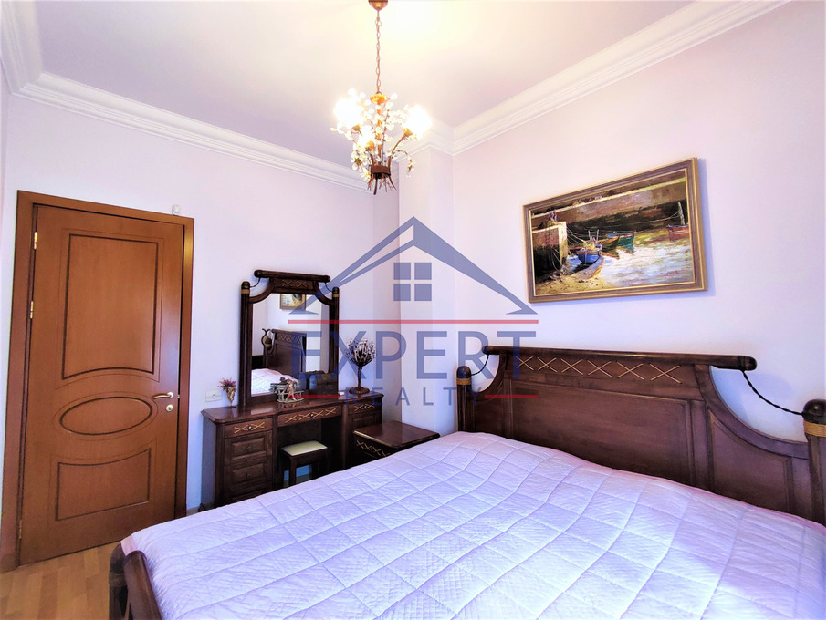 ԿԵՆՏՐՈՆ, ՓԱՐՊԵՑԻ ՓՈՂՈՑ, 4 ՀԱՐԿ