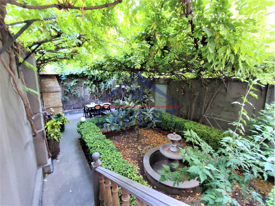 ԿԵՆՏՐՈՆ, ՓԱՐՊԵՑԻ ՓՈՂՈՑ, 4 ՀԱՐԿ