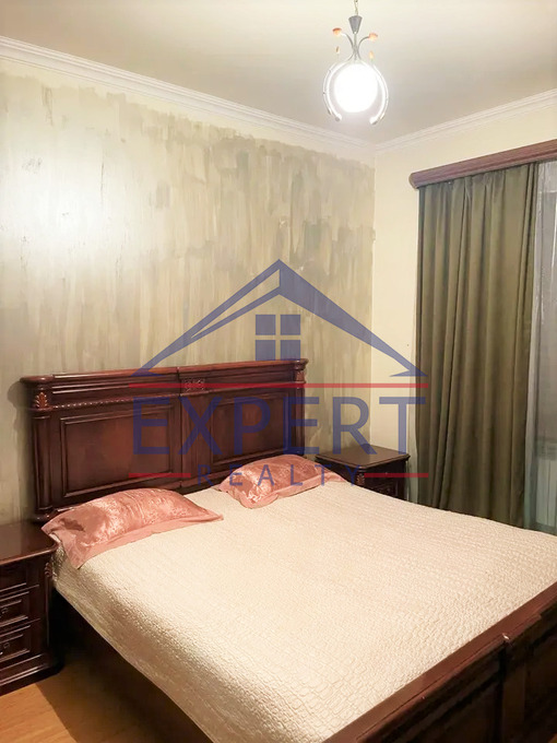 ԿԵՆՏՐՈՆ, ԱՐԳԻՇՏԻ ՓՈՂՈՑ, 2 ՍԵՆՅԱԿ