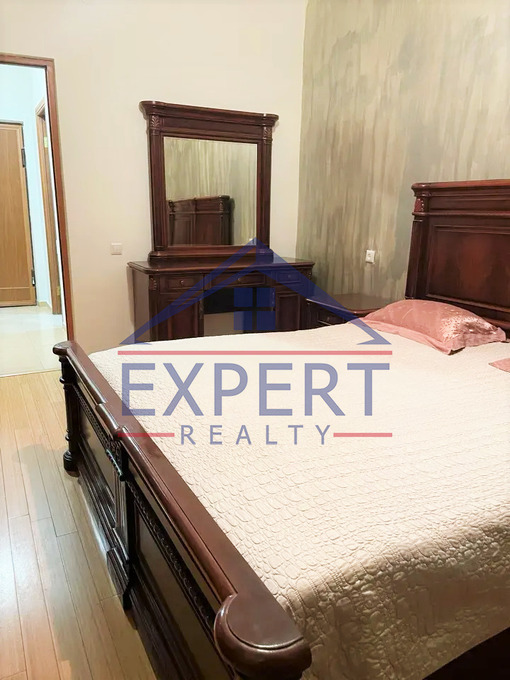 ԿԵՆՏՐՈՆ, ԱՐԳԻՇՏԻ ՓՈՂՈՑ, 2 ՍԵՆՅԱԿ